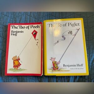 The Te of Piglet Hardcover and the Tao of Pooh paperback book bundle
